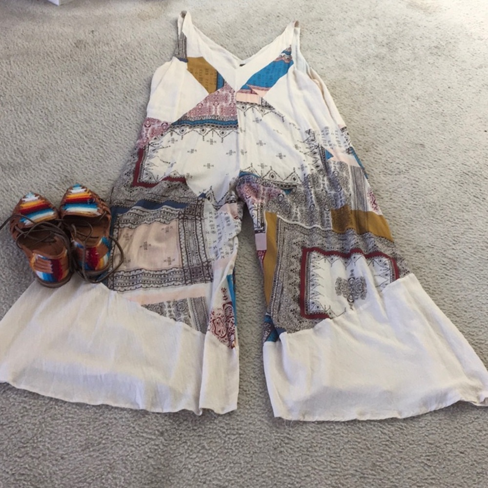 FP/WIDE LEG RELAXED FIT BOHO PATCHWORK PRINT JUMPSUIT - Picture 2 of 9